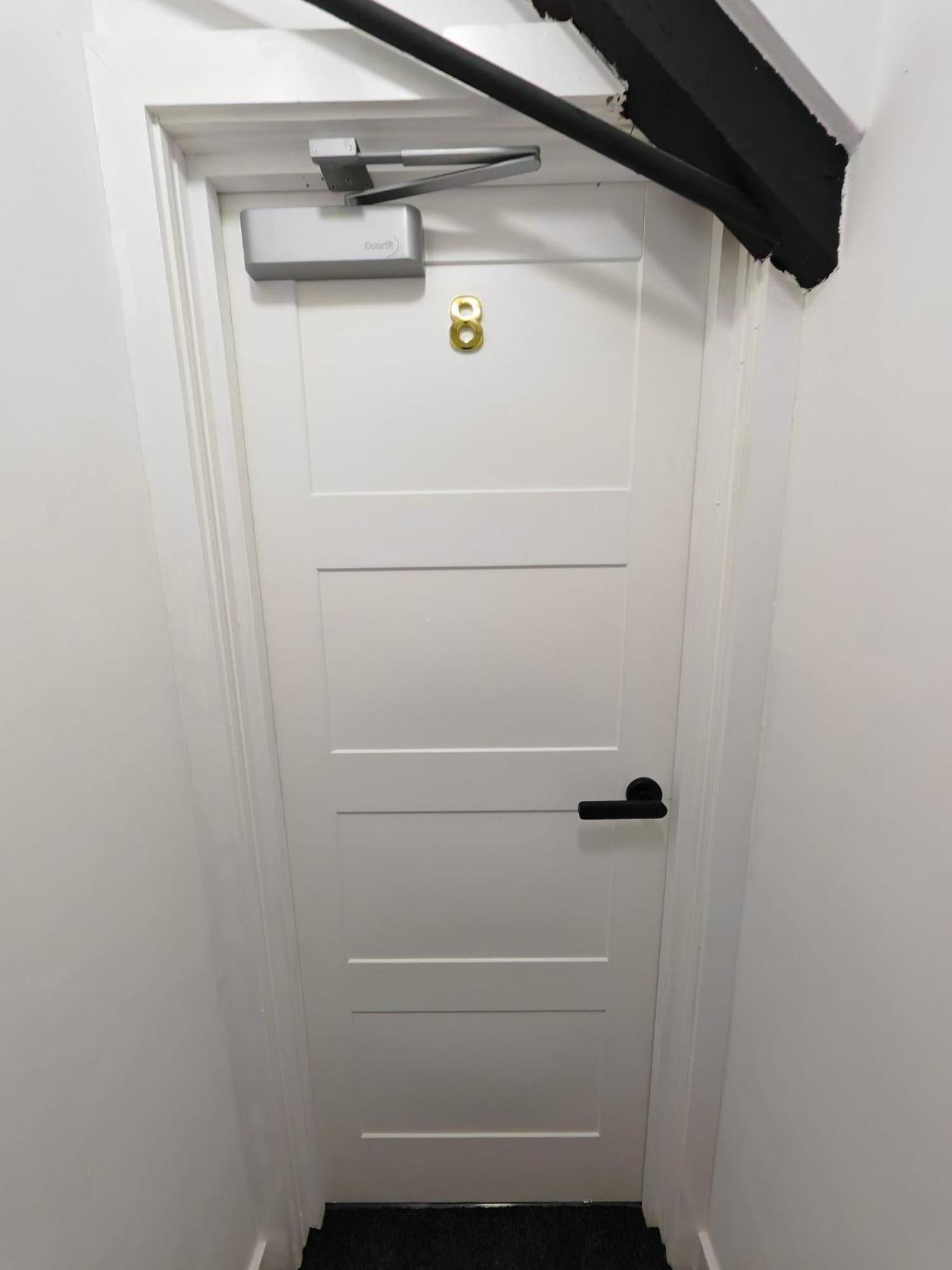 Stay Hub City Centre - Self Check-In Birmingham Phòng bức ảnh