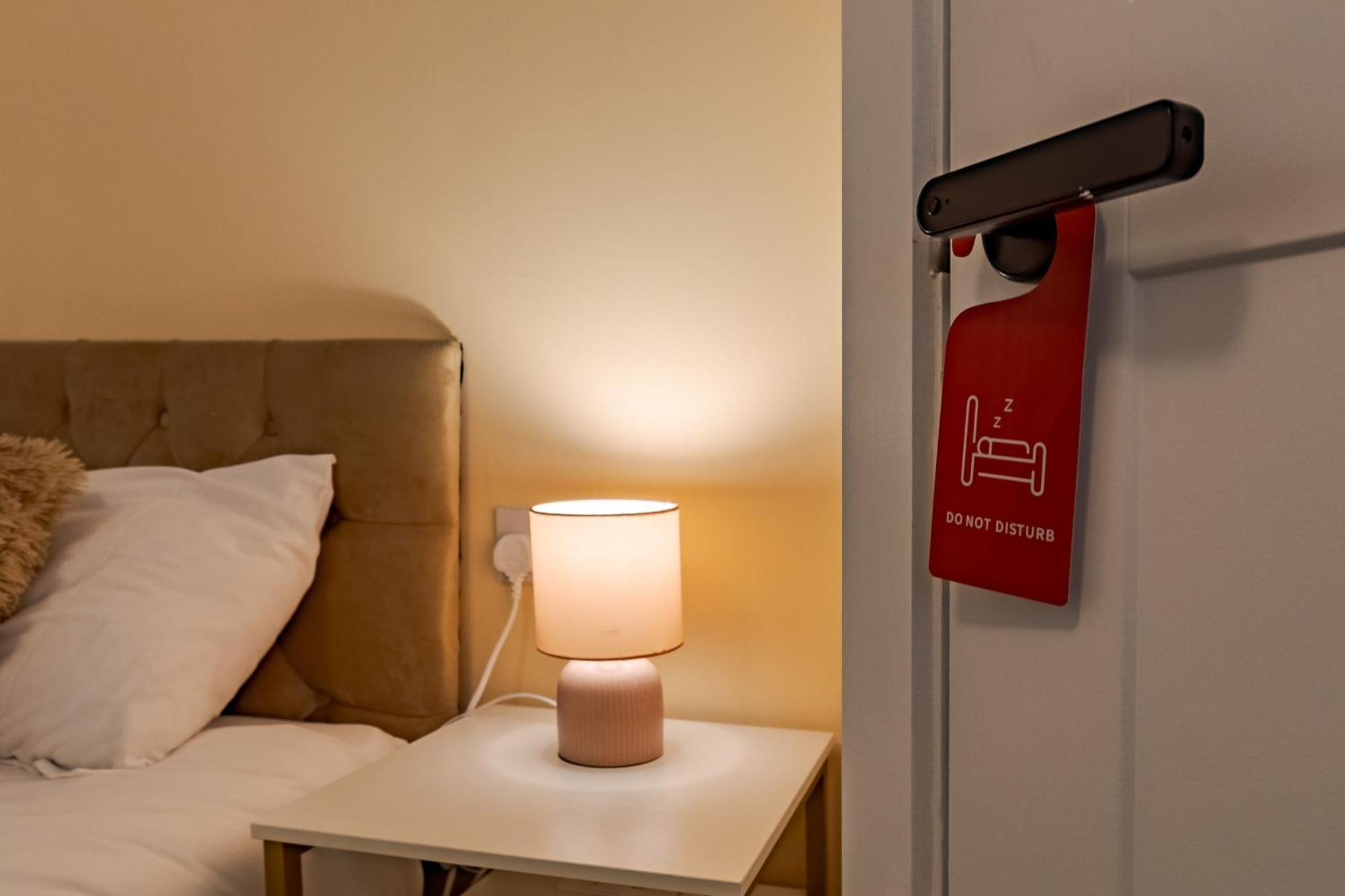 Stay Hub City Centre - Self Check-In Birmingham Ngoại thất bức ảnh
