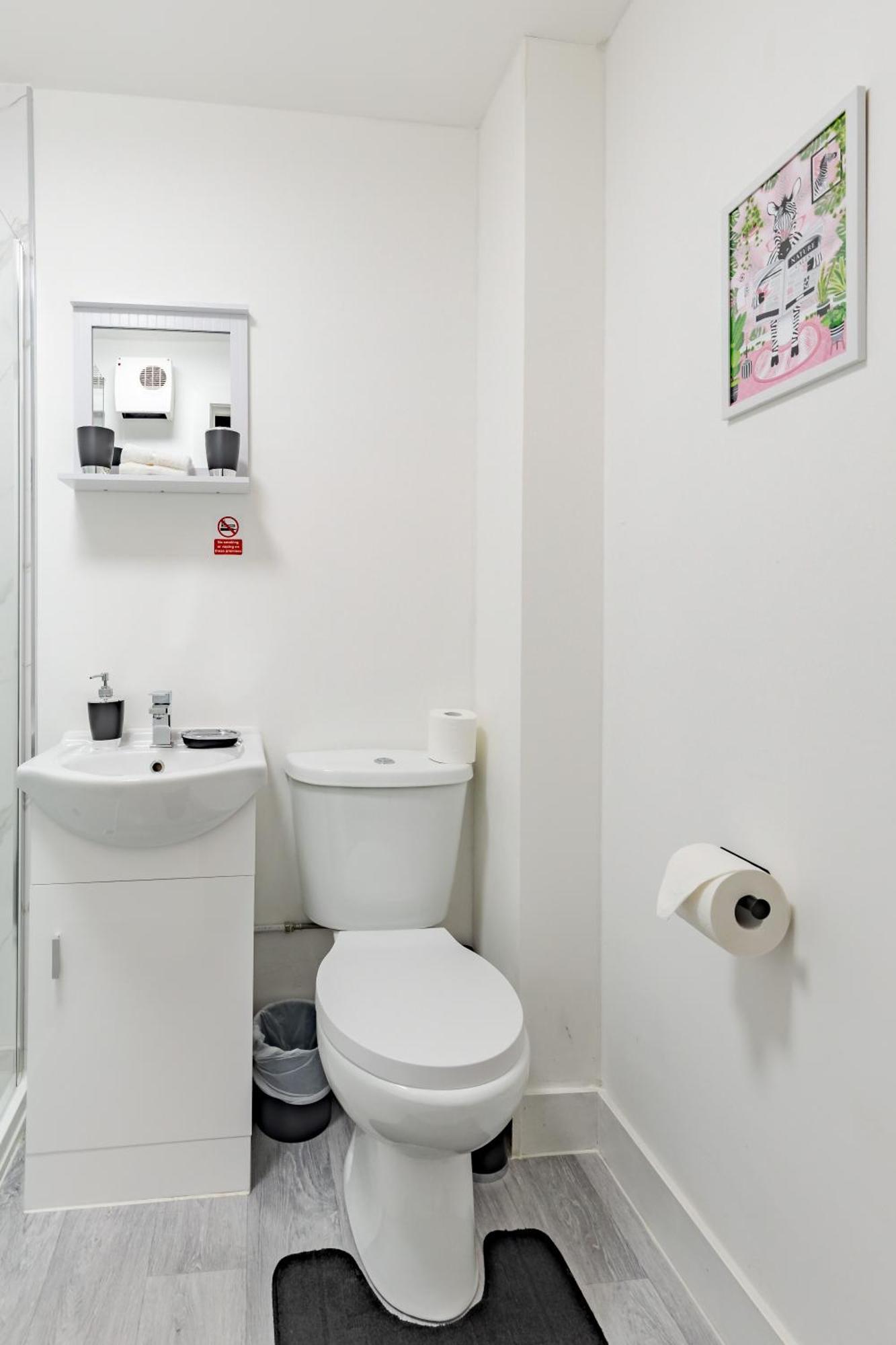 Stay Hub City Centre - Self Check-In Birmingham Ngoại thất bức ảnh
