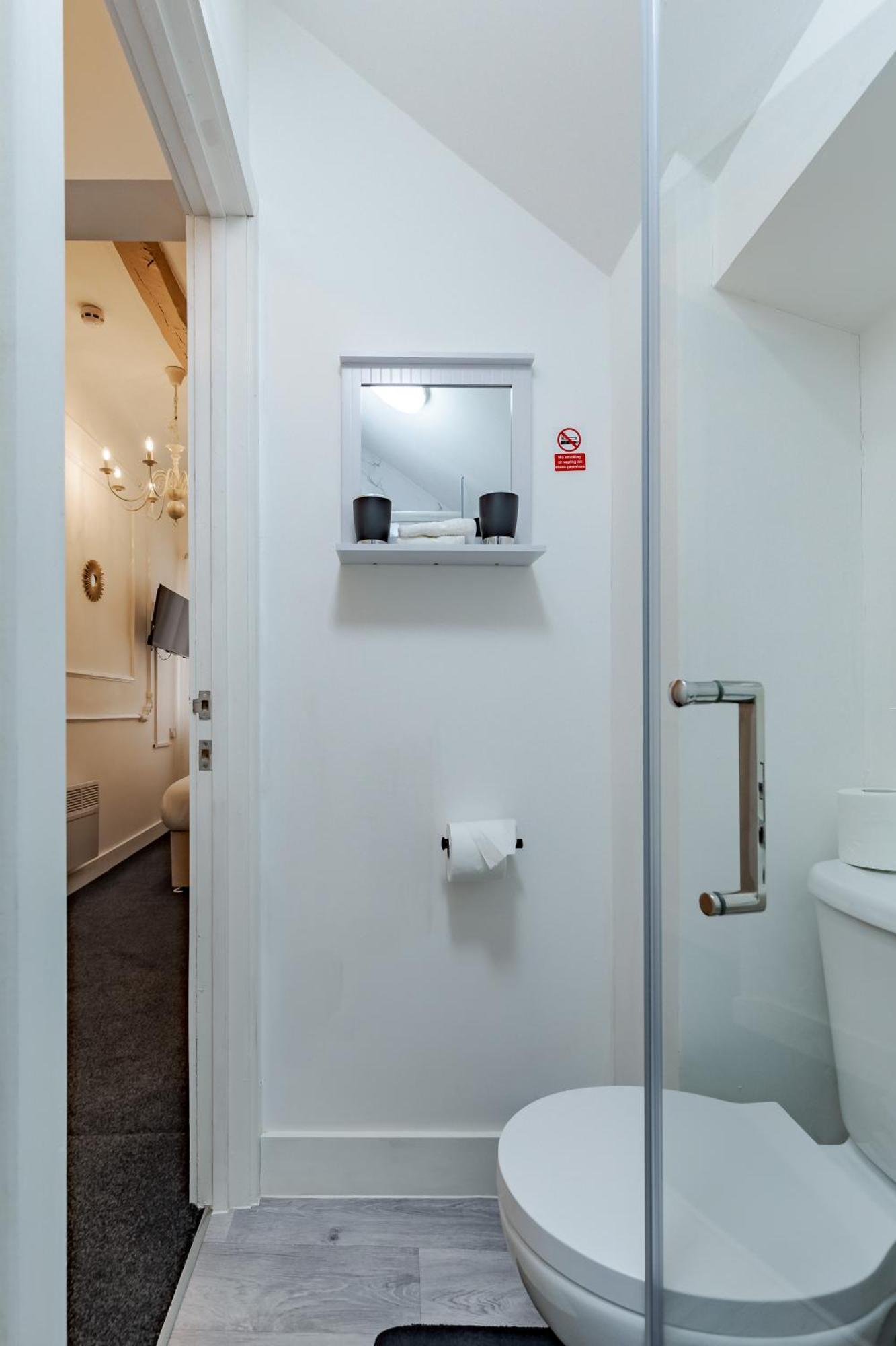Stay Hub City Centre - Self Check-In Birmingham Phòng bức ảnh